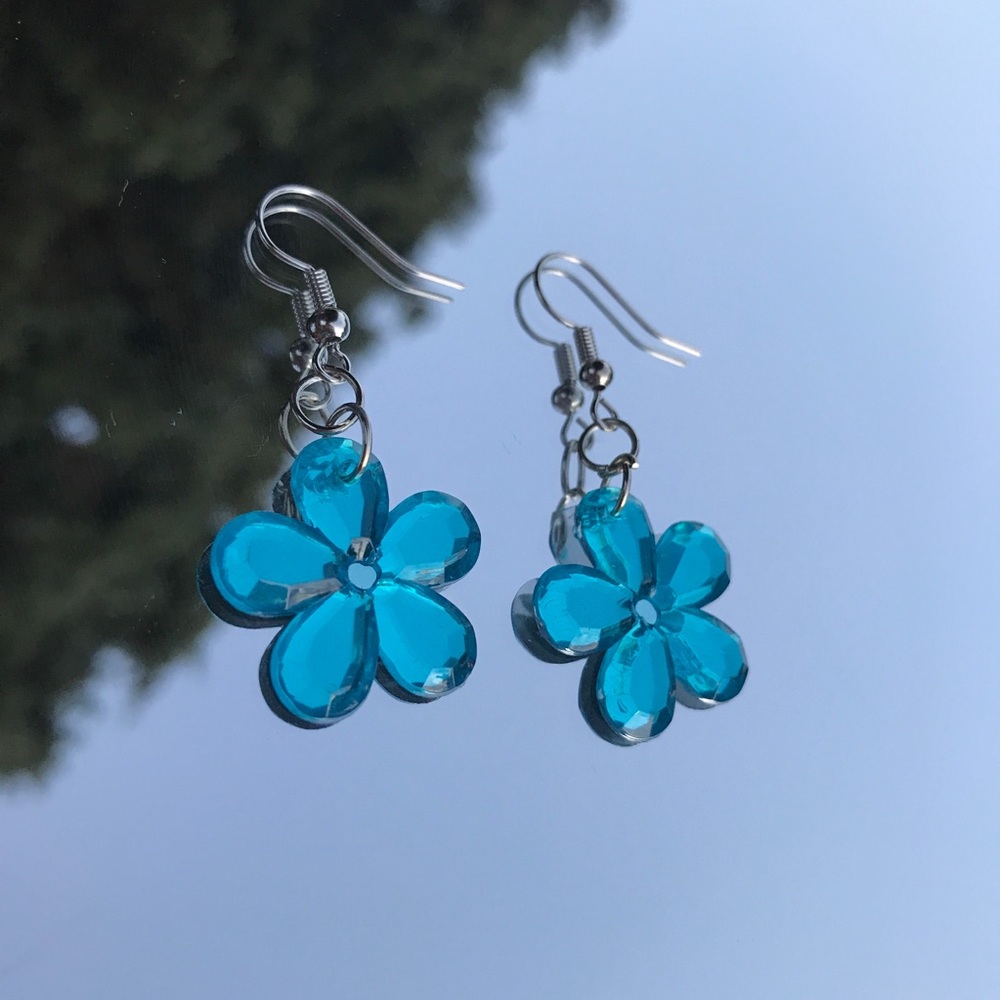 Y2k blue flower earrings